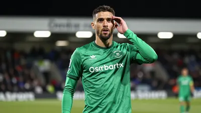 Plymouth Argyle face a tough away test at Leicester on 2 September as they aim to close the gap on the League One leaders