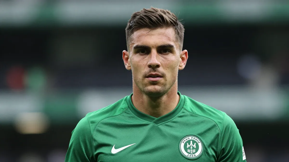 Plymouth hunt for fresh striker as Oseni sidelined for weeks